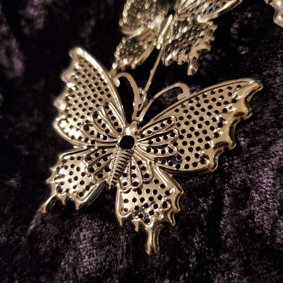 Butterfly Earrings - Picture 6 of 7